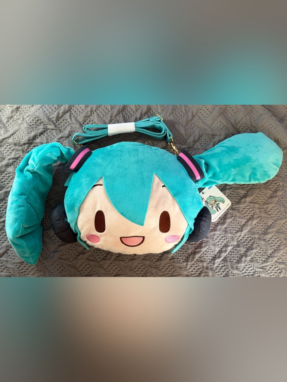 Hatsune Miku Plush Crossbody Bag